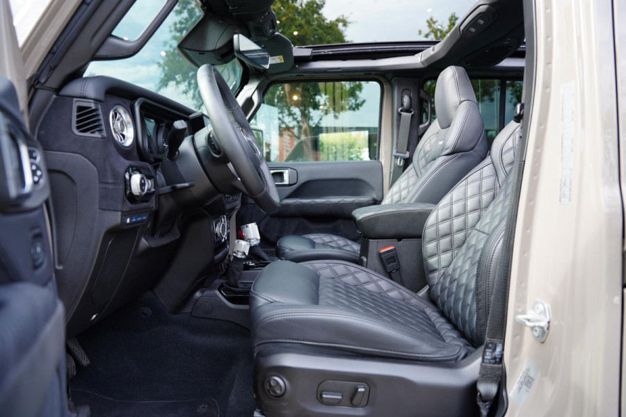 Jeep Wrangler Unlimited BRUTE Richmond Custom 4xe 380 Rubicon / BRUTE PERFORMANCE / Skyview