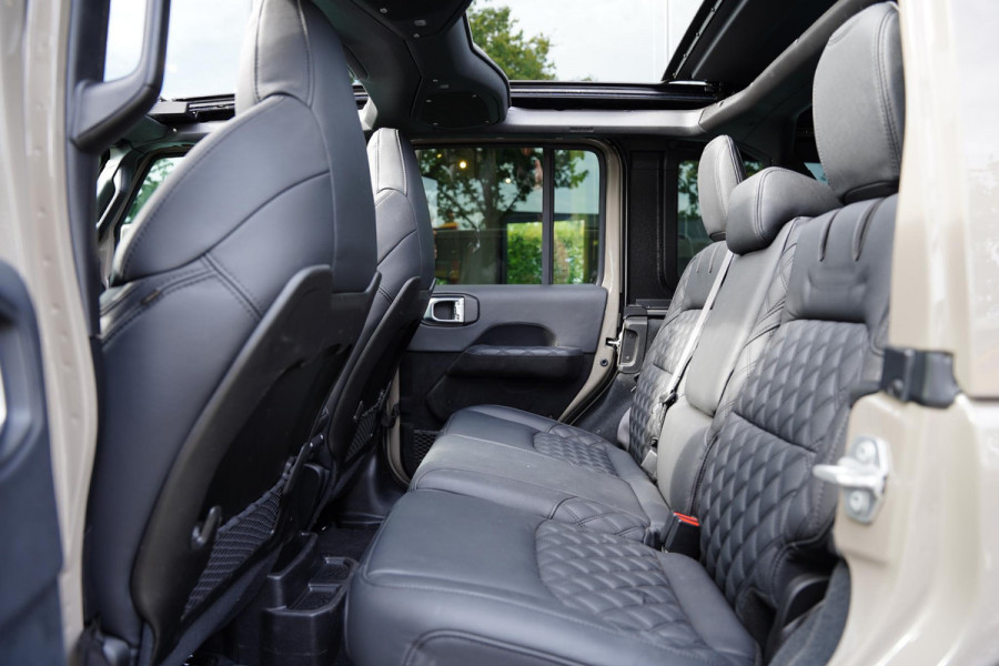 Jeep Wrangler Unlimited BRUTE Richmond Custom 4xe 380 Rubicon / BRUTE PERFORMANCE / Skyview