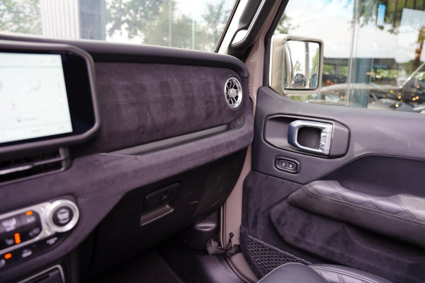 Jeep Wrangler Unlimited BRUTE Richmond Custom 4xe 380 Rubicon / BRUTE PERFORMANCE / Skyview