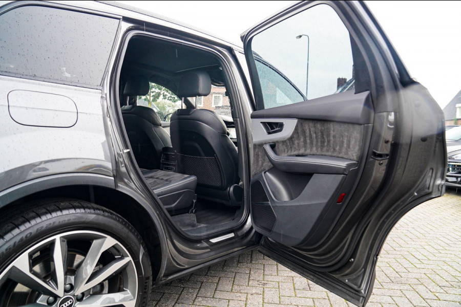 Audi Q7 55 TFSI e quattro Pro Line Plus | Luchtvering | Head Up Display | Elektrisch trekhaak | Apple Carplay | Bang & Olufsen