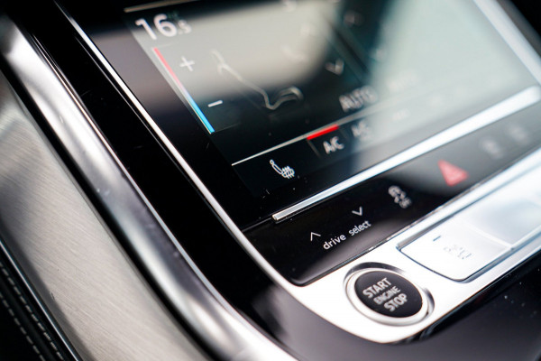 Audi Q7 55 TFSI e quattro Pro Line Plus | Luchtvering | Head Up Display | Elektrisch trekhaak | Apple Carplay | Bang & Olufsen