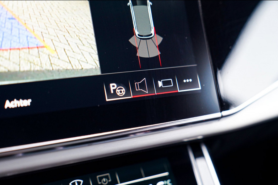 Audi Q7 55 TFSI e quattro Pro Line Plus | Luchtvering | Head Up Display | Elektrisch trekhaak | Apple Carplay | Bang & Olufsen