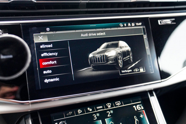 Audi Q7 55 TFSI e quattro Pro Line Plus | Luchtvering | Head Up Display | Elektrisch trekhaak | Apple Carplay | Bang & Olufsen