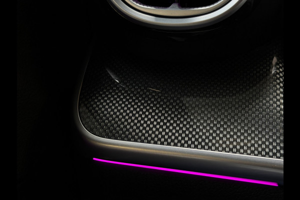 Mercedes-Benz GLC 300e 4MATIC AMG Line |PANO|HuD|360CAM|BURMESTER|20 INCH|MEMORY|KEYLESS|GARANTIE|SFEERVERLICHTING|BOMVOL!