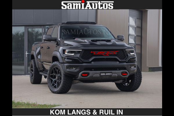 Dodge Ram TRX HELLCAT | 6.2 V8 712PK SUPERCHARGER | RODE STIKSELS | FULLY LOADED | CARBON | CREW CAB | DUBBELE CABINE | 5 PERSOONS | De specialist in Amerikaanse pick‑ups in Nederland en Europa.