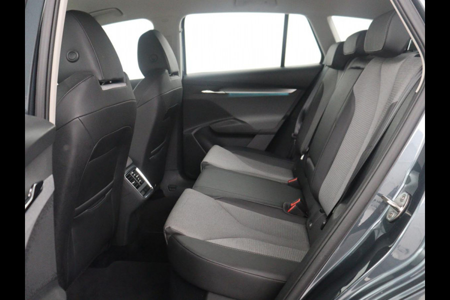 Škoda Enyaq iV 60 | SOH 91,0% | Half leder | Cruise control | Carplay | Navigatie | Sfeerverlichting | Climate control | Camera | Park assist | EV