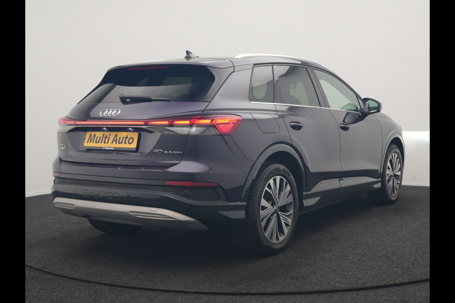 Audi Q4 e-tron 40 S edition 82 kWh 204pk Dealer O.H. | Adaptive Cruise | Head Up | Camera | Lederen Sportstoelen Memory & Verwarmd | Blis | Keyless | Matrix LED | Apple Carplay | Navigatie | DAB | 19"L.M |