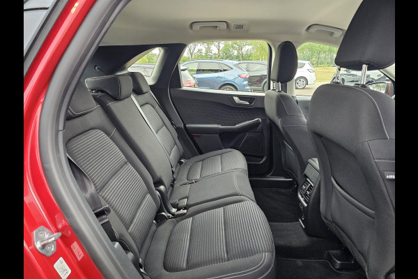 Ford Kuga 2.5 PHEV Titanium | Adaptive cruise control | Camera | Dodehoeksensoren | Head up display | Koplampen adaptief