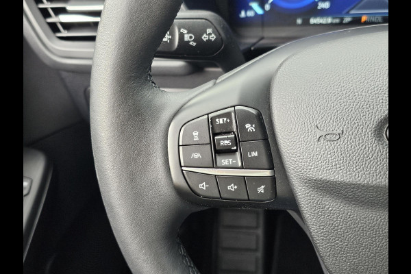 Ford Kuga 2.5 PHEV Titanium | Adaptive cruise control | Camera | Dodehoeksensoren | Head up display | Koplampen adaptief