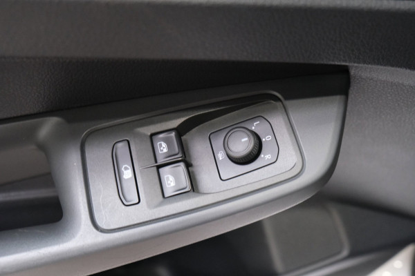Volkswagen Caddy Cargo 2.0 TDI Comfort - N.A.P. Airco, Cruise, Virtual display, Carplay, Trekhaak.