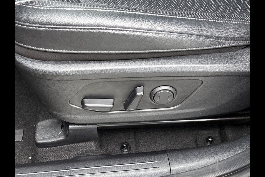 Kia Sorento 1.6 T-GDI Hybrid 2WD ExecutiveLine LEDER | PANORAMADAK | CAMERA