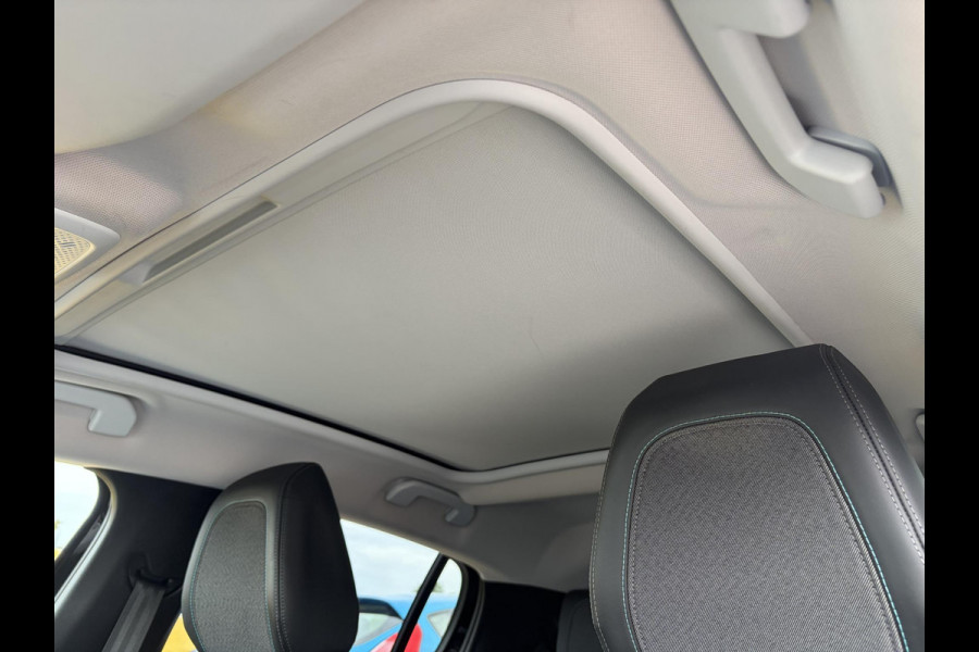 Peugeot 208 1.2 PureTech Allure ✓2e Eigenaar✓102pk✓360 ° Camera✓Carplay✓Pano✓Clima✓Cruise✓Lm velgen✓Halfleder✓Pdc V+A✓Recent beurt gehad✓Dealer Onderhouden✓6 Bak✓N.A.P✓Apk tot 07-2028