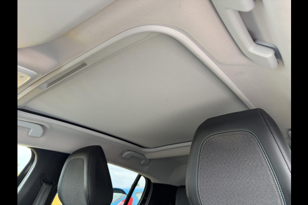 Peugeot 208 1.2 PureTech Allure ✓2e Eigenaar✓102pk✓360 ° Camera✓Carplay✓Pano✓Clima✓Cruise✓Lm velgen✓Halfleder✓Pdc V+A✓Recent beurt gehad✓Dealer Onderhouden✓6 Bak✓N.A.P✓Apk tot 07-2028