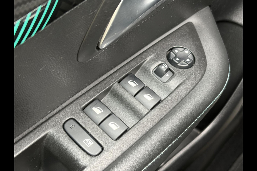 Peugeot 208 1.2 PureTech Allure ✓2e Eigenaar✓102pk✓360 ° Camera✓Carplay✓Pano✓Clima✓Cruise✓Lm velgen✓Halfleder✓Pdc V+A✓Recent beurt gehad✓Dealer Onderhouden✓6 Bak✓N.A.P✓Apk tot 07-2028