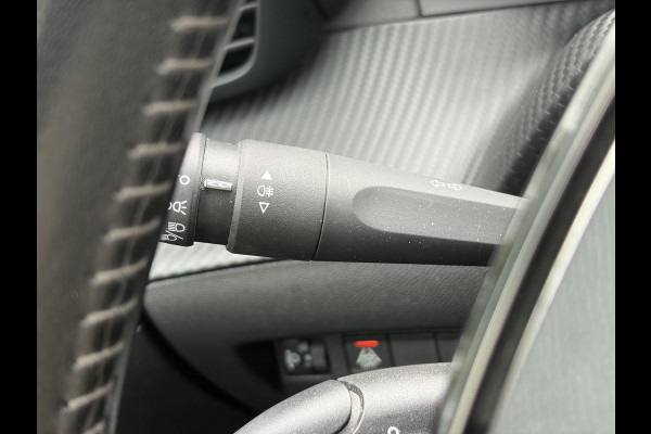 Peugeot 208 1.2 PureTech Allure ✓2e Eigenaar✓102pk✓360 ° Camera✓Carplay✓Pano✓Clima✓Cruise✓Lm velgen✓Halfleder✓Pdc V+A✓Recent beurt gehad✓Dealer Onderhouden✓6 Bak✓N.A.P✓Apk tot 07-2028