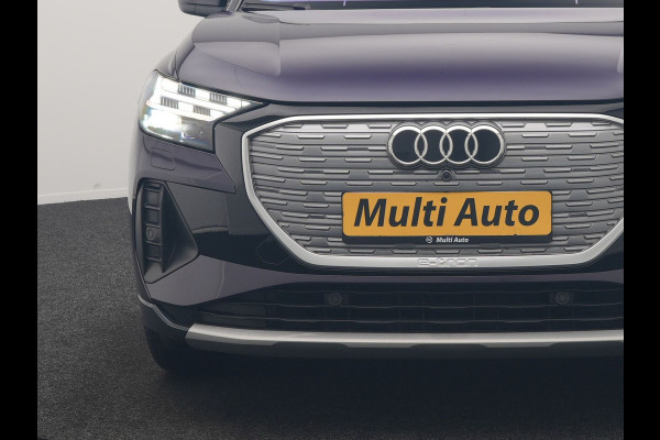 Audi Q4 e-tron 40 S edition 82 kWh 204pk Dealer O.H. | Adaptive Cruise | Head Up | Camera | Lederen Sportstoelen Memory & Verwarmd | Blis | Keyless | Matrix LED | Apple Carplay | Navigatie | DAB | 19"L.M |