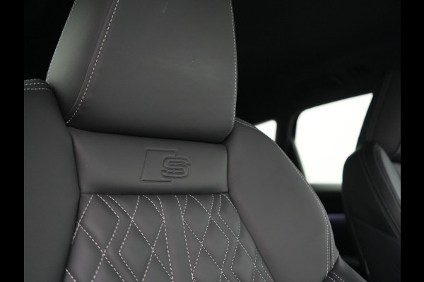 Audi Q4 e-tron 40 S edition 82 kWh 204pk Dealer O.H. | Adaptive Cruise | Head Up | Camera | Lederen Sportstoelen Memory & Verwarmd | Blis | Keyless | Matrix LED | Apple Carplay | Navigatie | DAB | 19"L.M |