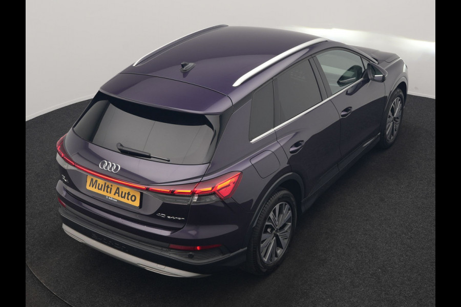 Audi Q4 e-tron 40 S edition 82 kWh 204pk Dealer O.H. | Adaptive Cruise | Head Up | Camera | Lederen Sportstoelen Memory & Verwarmd | Blis | Keyless | Matrix LED | Apple Carplay | Navigatie | DAB | 19"L.M |