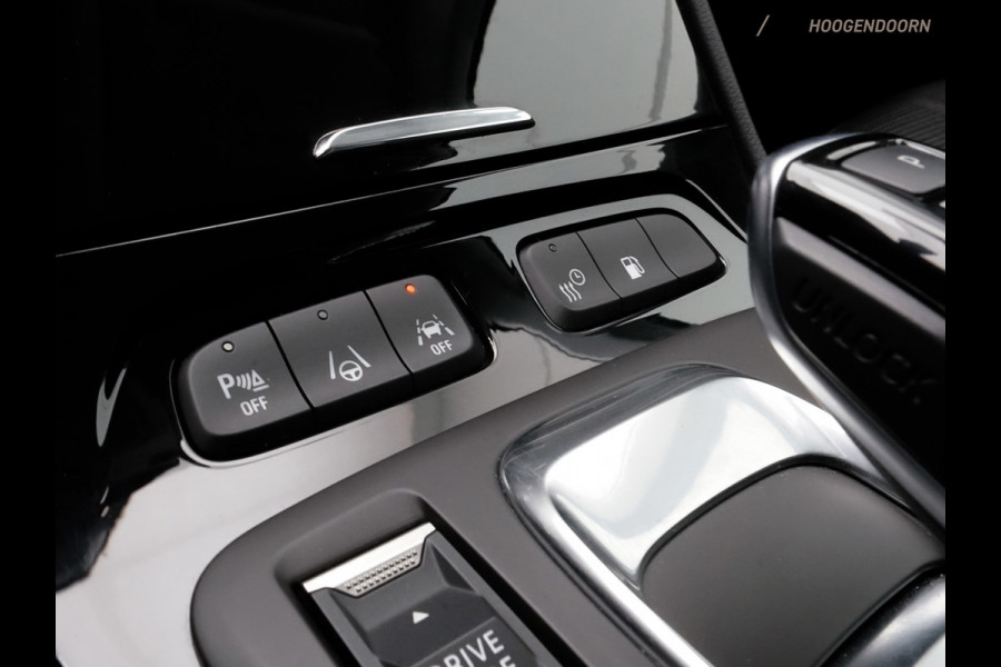 Opel Grandland 1.6 Turbo Plug-In Hybrid Business Elegance Sport (APPLE CARPLAY,TREKHAAK,STUUR-STOELVERWARMING,ADAPTIVE CRUISE)