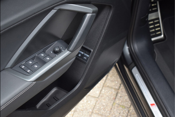 Audi Q3 Sportback 45 TFSI e S-Line Black Ed Soh 94% Navi Leder Camera Trekhaak 19 Inch