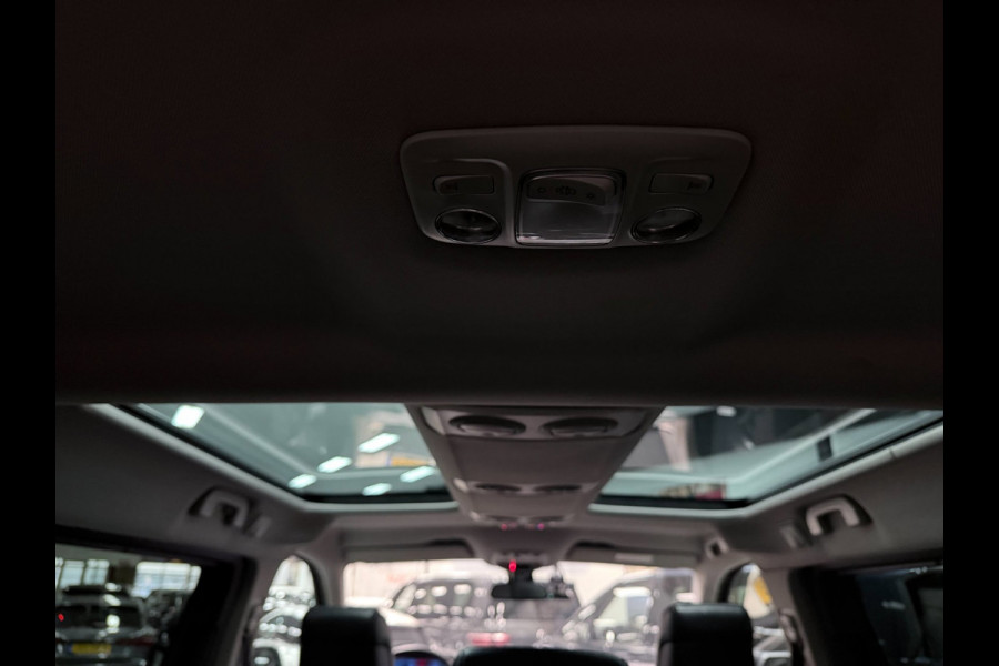 Peugeot e-Traveller 75 kWh Business VIP 8 PERSOONS PANO/MASSAGE-STOEL+M/LEDER/H-UPNAVI/CAM///