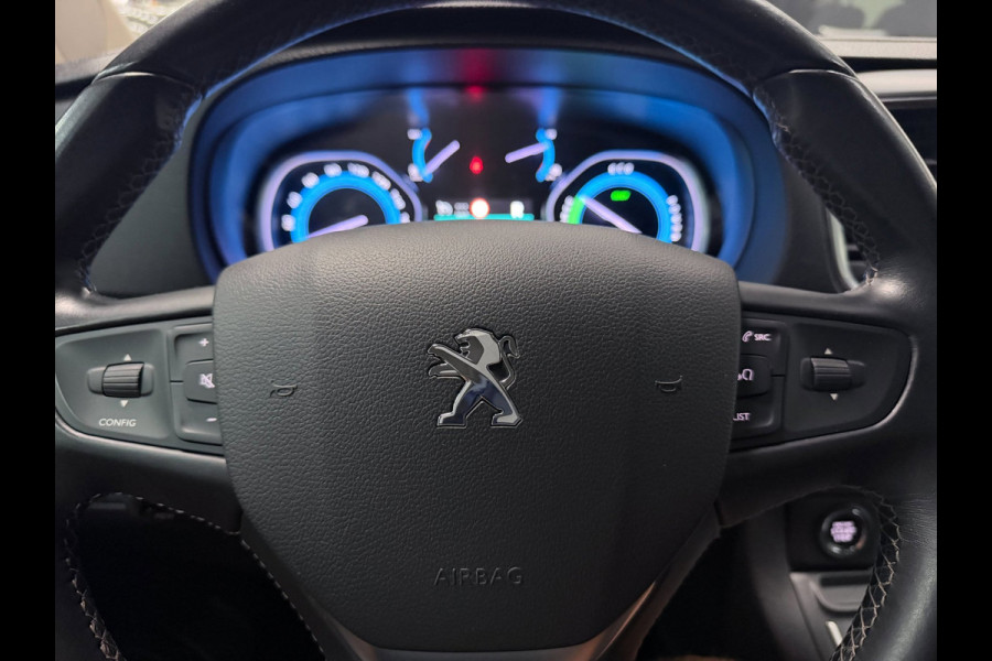 Peugeot e-Traveller 75 kWh Business VIP 8 PERSOONS PANO/MASSAGE-STOEL+M/LEDER/H-UPNAVI/CAM///