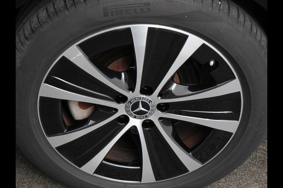Mercedes-Benz E-Klasse 300e Avantgarde Premium Plus PHEV Automaat Panorama dak Climate control Adaptieve cruise control Parkeersensoren Camera  Verwarmde voorstoelen Keyless Lcihtmetalen velgen Led Burmester