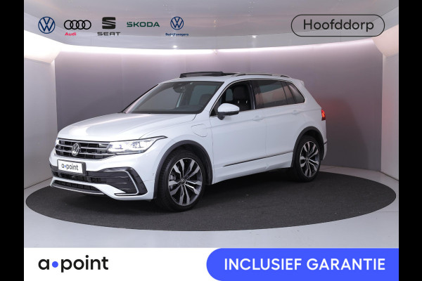 Volkswagen Tiguan 1.4 TSI eHybrid R-Line Business 245 pk Automaat (DSG) | Private lease vanaf €766 | Navigatie | Panoramadak | Park assist | Rondomzicht camera | Head-up display | Lederen bekleding | Elektr. voorstoelen met geheugen | R-Line |