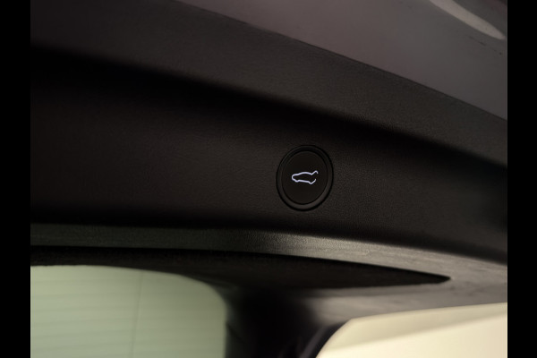 Tesla Model Y Long Range AWD 75 kWh | ACC | Stoelen verwarmd | Keyless