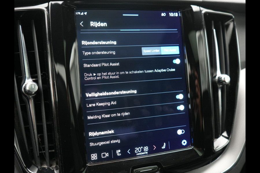 Volvo XC60 T6 AWD R-Design PHEV 340pk Dealer O.H. | Panodak | Adaptive Cruise | Head Up | 360 Camera | Harman / Kardon | Lederen Sportstoelen Memory & Verwarmd | Stuur Verwarmd | Google Assistent | Keyless | Apple Carplay | Navigatie | DAB | Plug In Hybrid |