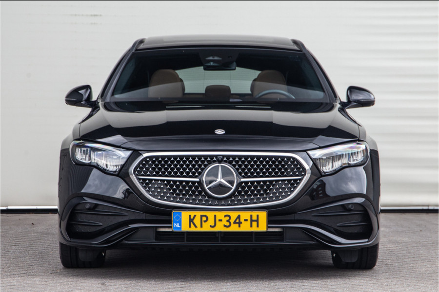 Mercedes-Benz E-Klasse Estate 300 e AMG Premium, Hyperscreen, Distronic, Pano, Bruin Leder, Trekhaak, Nightpakket 2025