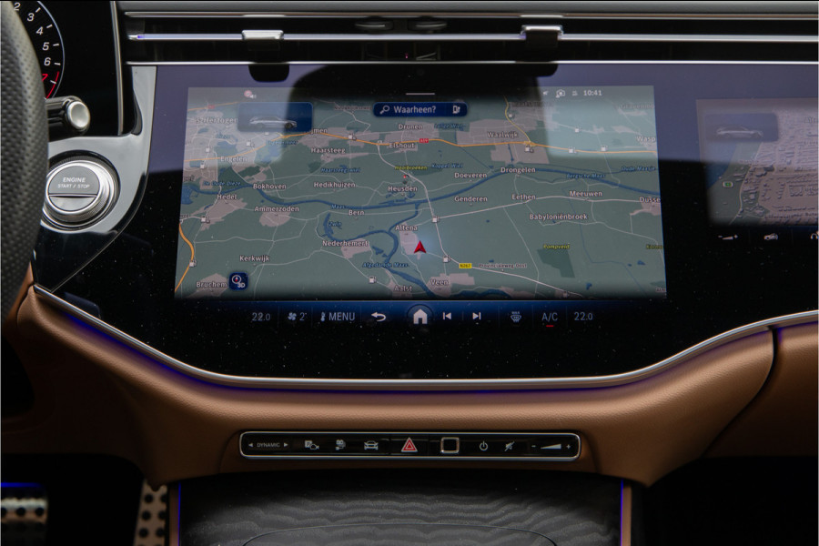Mercedes-Benz E-Klasse Estate 300 e AMG Premium, Hyperscreen, Distronic, Pano, Bruin Leder, Trekhaak, Nightpakket 2025