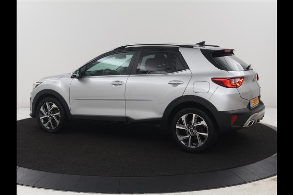 Kia Stonic 1.0 T-GDi MHEV GT-Line | Half leder | Cruise control | Lane assist | Stuur/stoel verwarming | Carplay | Climate control | 17" velgen