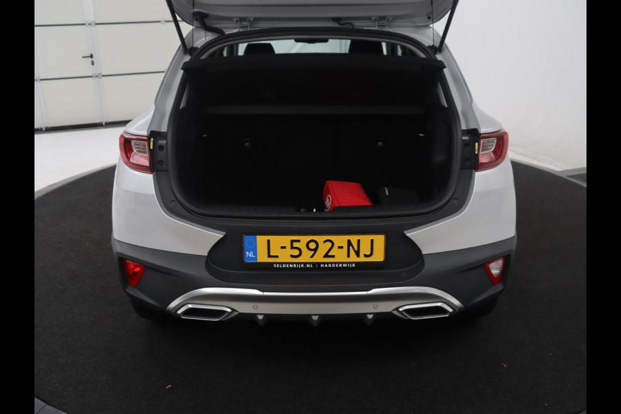 Kia Stonic 1.0 T-GDi MHEV GT-Line | Half leder | Cruise control | Lane assist | Stuur/stoel verwarming | Carplay | Climate control | 17" velgen