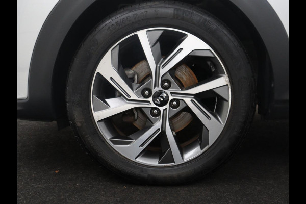 Kia Stonic 1.0 T-GDi MHEV GT-Line | Half leder | Cruise control | Lane assist | Stuur/stoel verwarming | Carplay | Climate control | 17" velgen