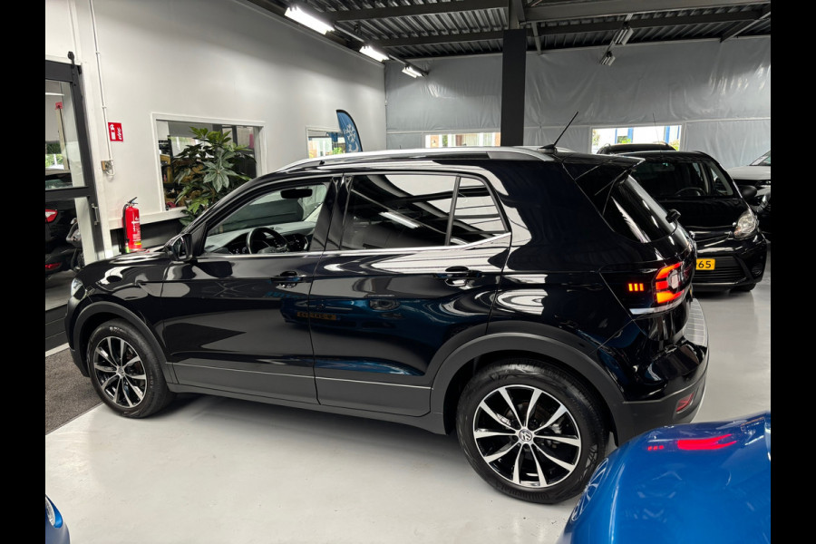 Volkswagen T-Cross 1.5 TSI Style / Carplay /Trekhaak/ Stoelverwarming