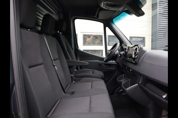 Mercedes-Benz Sprinter 317 CDI Euro 6 Automaat RWD - L2H2 - MBUX - Camera - LED - Cruise