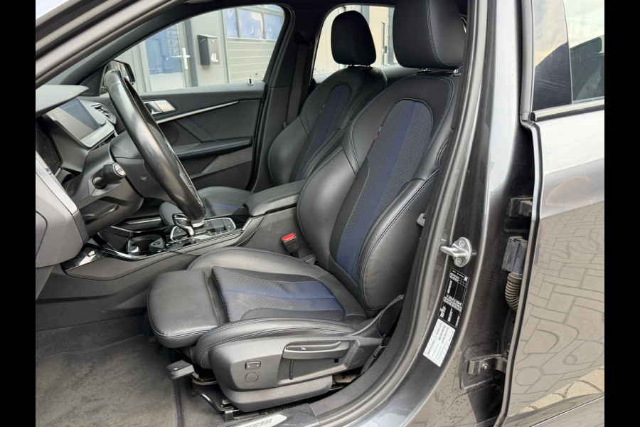 BMW 1-serie 118i M-Sport Cruise|Carplay|Navi|PDC|Half leder|Stoelverwarming