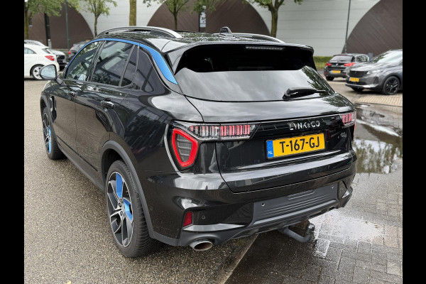 Lynk & Co 01 1.5 ORIGINEEL NEDERLANDSE AUTO MET NAP | FACELIFT MODEL | ZWARTE HEMEL | 360° CAMERA | APPLE CARPLAY | LED | ADAPTIVE CRUISE CONTROL | ELEKTRISCHE KOFFERBAK | AFNEEMBARE TREKHAAK | BLACK OPTIC-PAKKET OPTIONEEL | RIJKLAAR INCL. 12 MND. BOVAG GARANTIE