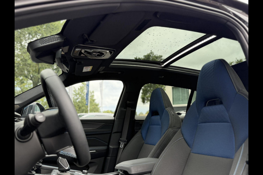 Lynk & Co 01 1.5 ORIGINEEL NEDERLANDSE AUTO MET NAP | FACELIFT MODEL | ZWARTE HEMEL | 360° CAMERA | APPLE CARPLAY | LED | ADAPTIVE CRUISE CONTROL | ELEKTRISCHE KOFFERBAK | AFNEEMBARE TREKHAAK | BLACK OPTIC-PAKKET OPTIONEEL | RIJKLAAR INCL. 12 MND. BOVAG GARANTIE