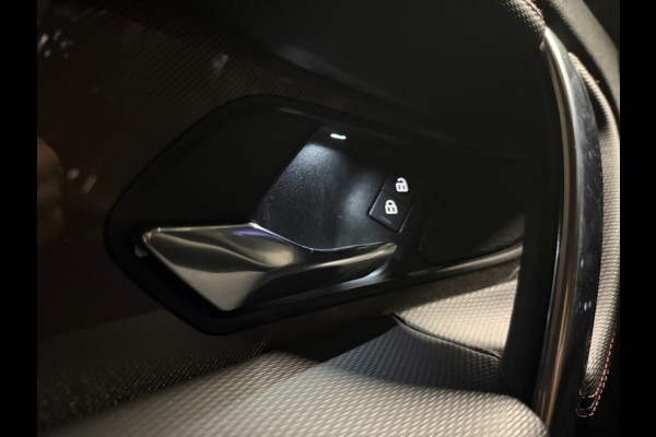 Land Rover Discovery Sport P270e SE R-Dynamic/black-pack/Leer/Eiger Grey/trekhaak /panorama