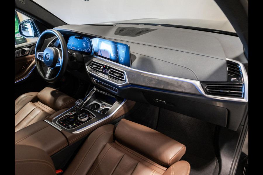 BMW X5 xDrive45e Executive M Pakket / 394pk / SOH 90% / Panorama dak / Trekhaak / Head-up display / 360 graden camera /