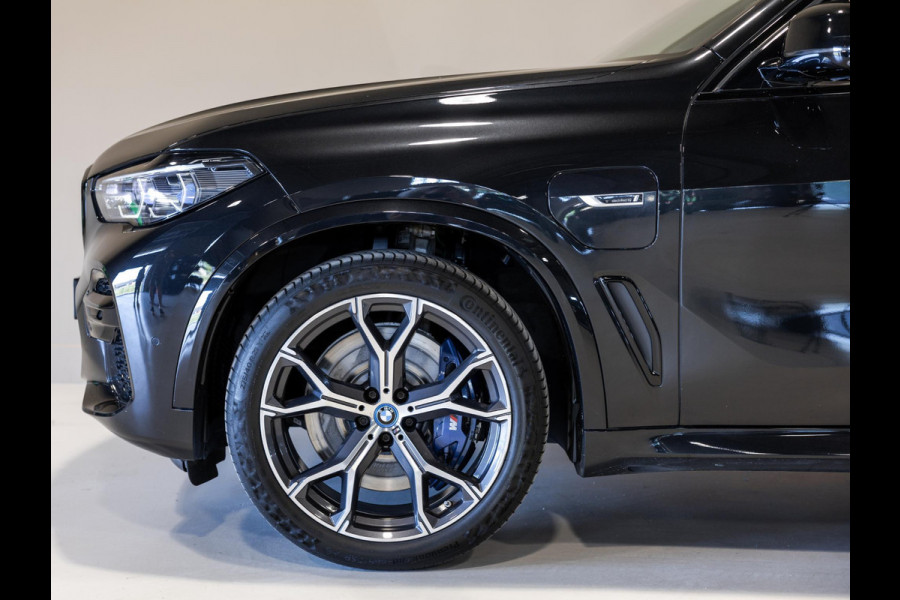 BMW X5 xDrive45e Executive M Pakket / 394pk / SOH 90% / Panorama dak / Trekhaak / Head-up display / 360 graden camera /