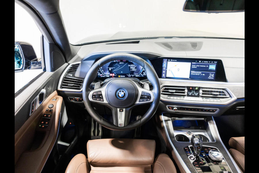 BMW X5 xDrive45e Executive M Pakket / 394pk / SOH 90% / Panorama dak / Trekhaak / Head-up display / 360 graden camera /