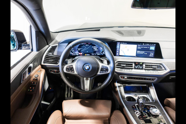 BMW X5 xDrive45e Executive M Pakket / 394pk / SOH 90% / Panorama dak / Trekhaak / Head-up display / 360 graden camera /