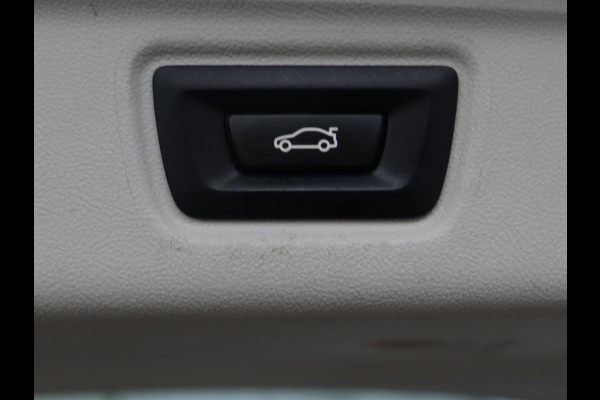 BMW 3 Serie Touring 320e Business Edition Plus | SOH 84,2% | Leder | Cruise control | Stoelverwarming | Climate control | 3 zone klimaat | Navigatie | Bluetooth | Elektrische achterklep | Trekhaak
