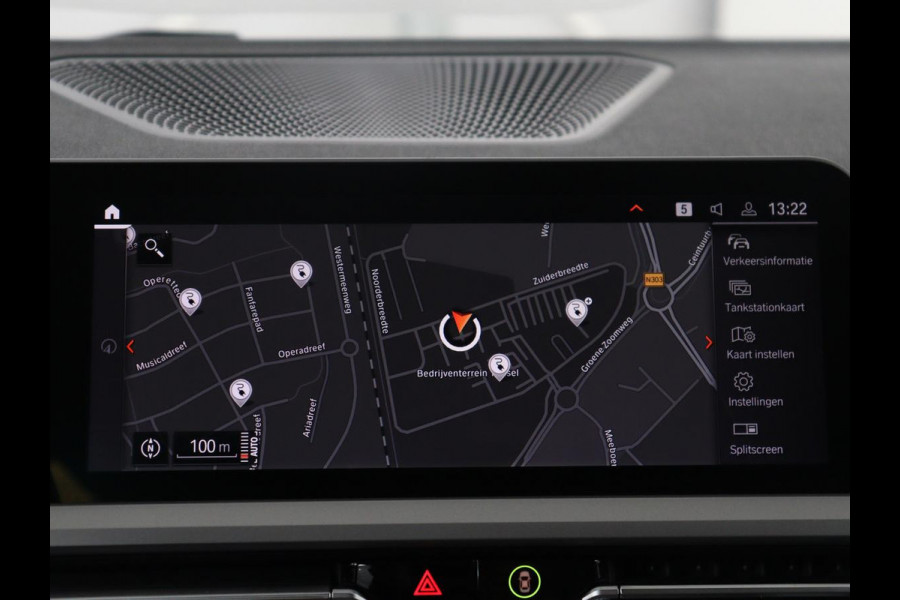 BMW 3 Serie Touring 320e Business Edition Plus | SOH 84,2% | Leder | Cruise control | Stoelverwarming | Climate control | 3 zone klimaat | Navigatie | Bluetooth | Elektrische achterklep | Trekhaak