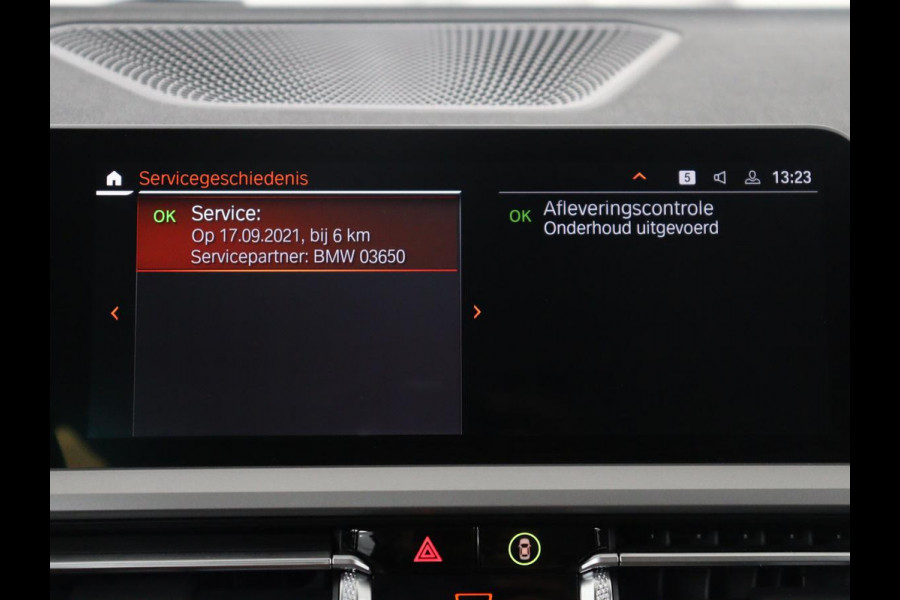 BMW 3 Serie Touring 320e Business Edition Plus | SOH 84,2% | Leder | Cruise control | Stoelverwarming | Climate control | 3 zone klimaat | Navigatie | Bluetooth | Elektrische achterklep | Trekhaak