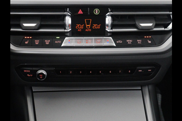 BMW 3 Serie Touring 320e Business Edition Plus | SOH 84,2% | Leder | Cruise control | Stoelverwarming | Climate control | 3 zone klimaat | Navigatie | Bluetooth | Elektrische achterklep | Trekhaak