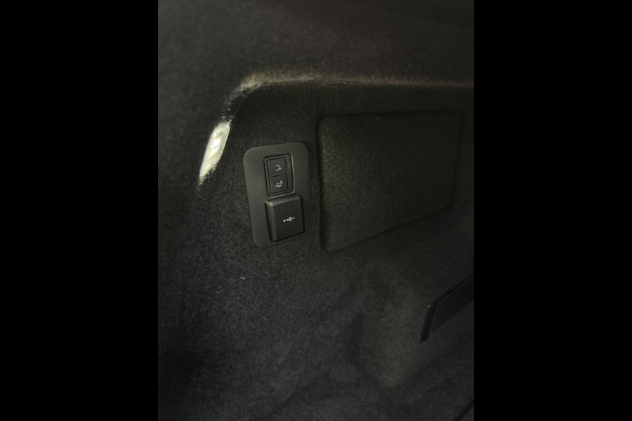 Land Rover Range Rover Evoque P270e Dynamic SE ACC panoramaschuifdak black-pack/360 camera/5 jr garantie